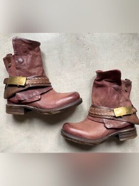 A.S. Sebastian Booties